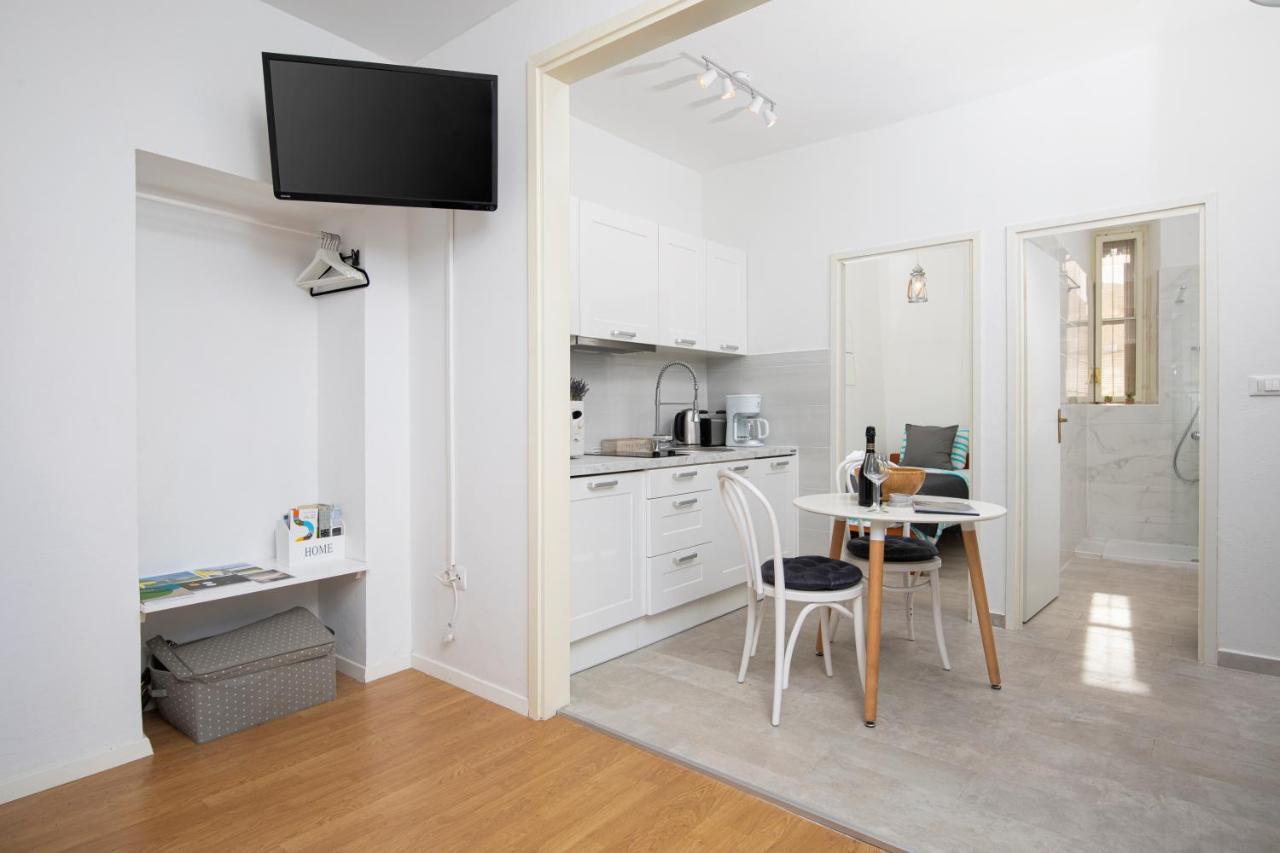 Kandlers Street Apartment Pula Dış mekan fotoğraf